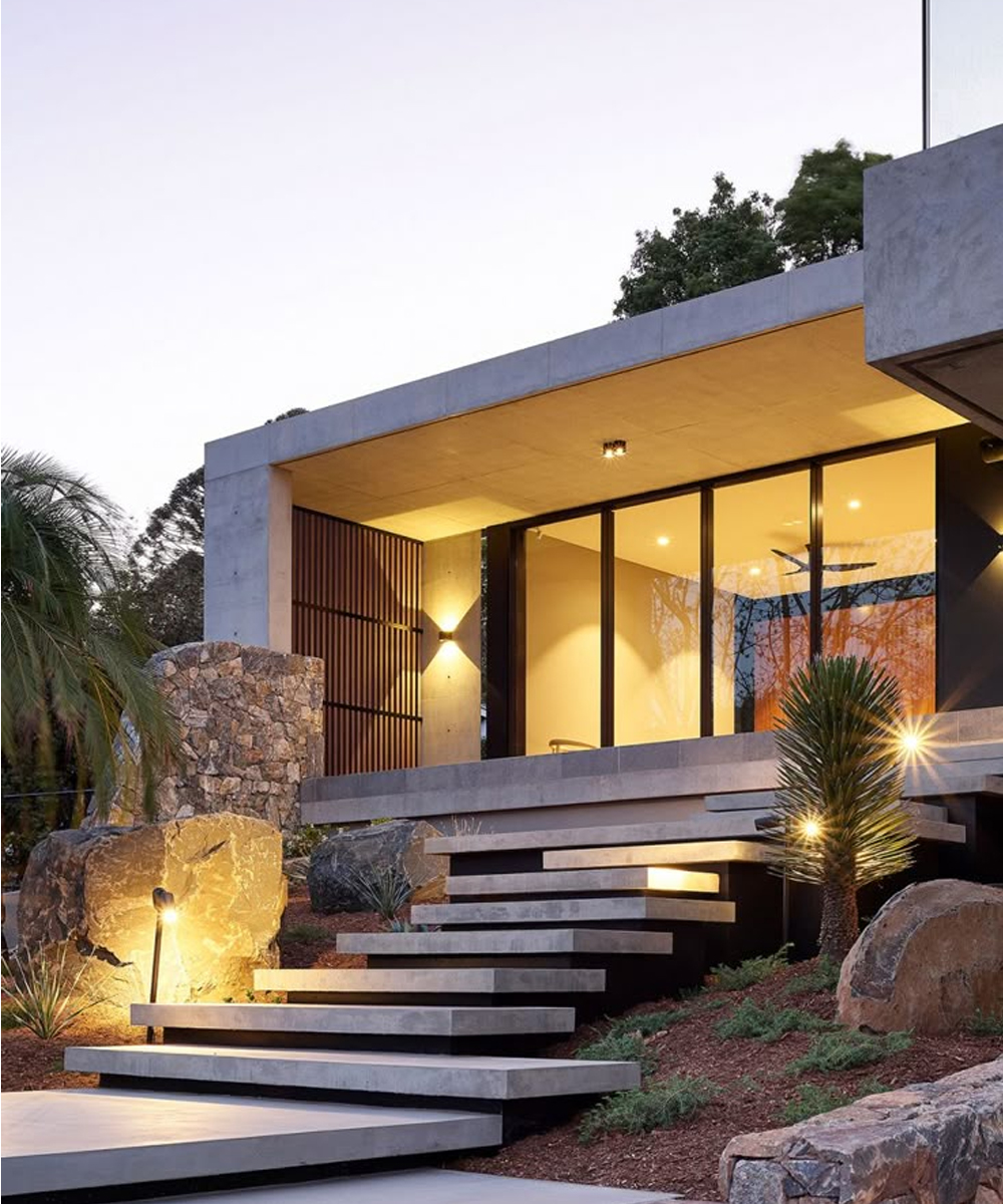 Luxury home building by Majesty Builders